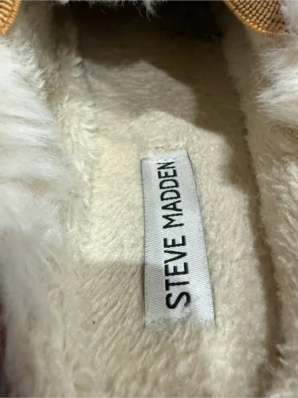 Steve Madden Tan Faux-Suede Mule Slippers with White Faux-Fur Cuff Size 8 - Image 5