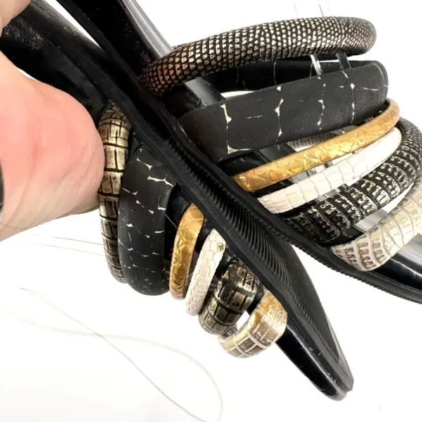 Aldo Gold Silver Metallic Strappy Women’s Flats Sandals‎ Size 7.5 leather - Image 9