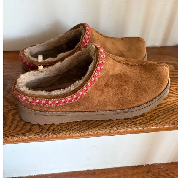 White Mountain Womens Size 10 Chestnut Suede Faux‎ Fur Lined Slippers Pink Trim - Image 3