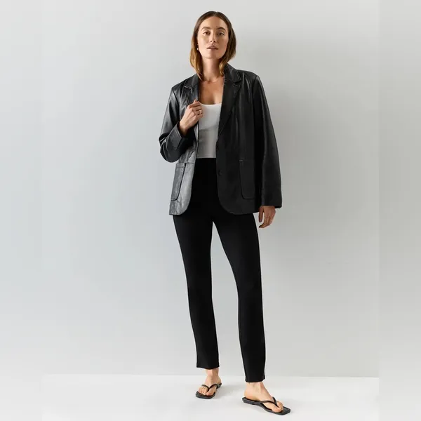 Quince Ultra-Stretch Ponte Straight Leg Pants‎ in Black, Size S - Image 8