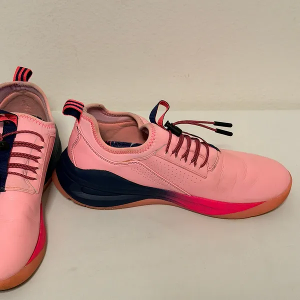 Clove Healthcare Sneakers Sz 9 Pink Navy Gradient Water Resistant Nursing Shoes - Image 11