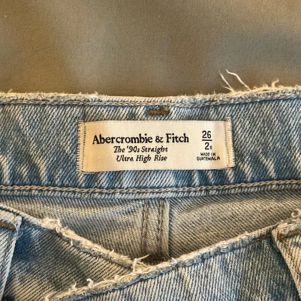 Abercrombie & Fitch Asymmetrical The 90s Straight Ultra High Rise - Image 8