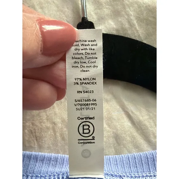 Athleta In Motion Seamless Tank Periwinkle Blue Size Small Workout Top - Image 5