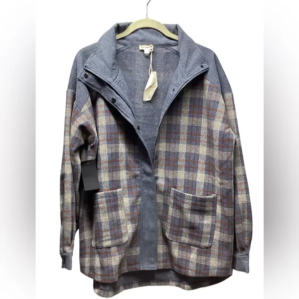 Hem and Thread Blue And Tan Plaid corduroy and twill shacket. Size Large - Image 4