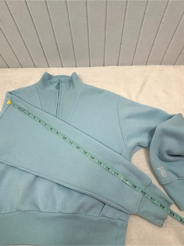 Victoria's Secret Cropped Light Blue Half-Zip Pullover Sweatshirt Size XS - Image 9