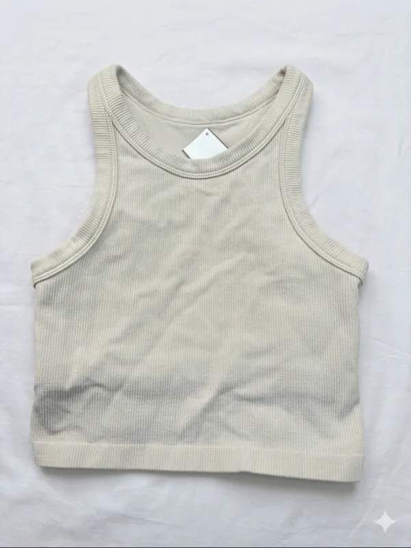Buffbunny Collection | Ribbed cream crop tank top | Small - Image 2