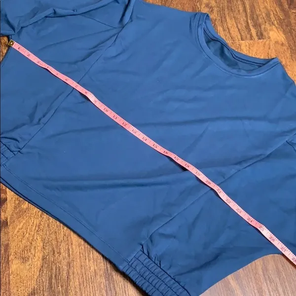 NWOT Fabletics Julie Dolman Sleeve Crew Sweatshirt - Image 8