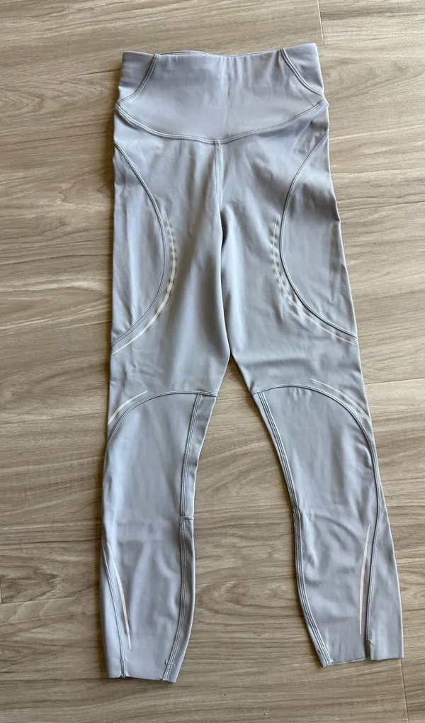 Lululemon Base Pace High-Rise Crop 23” Leggings  - Image 4
