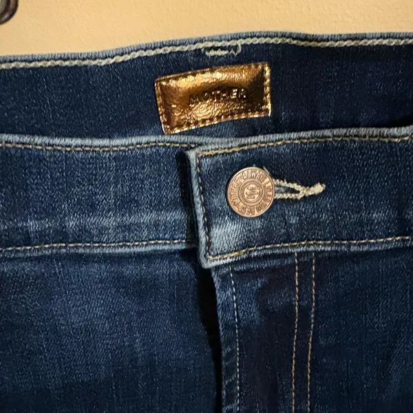 Mother Swooner Rascal Ankle Jeans in Don’t Mind Me - Image 5