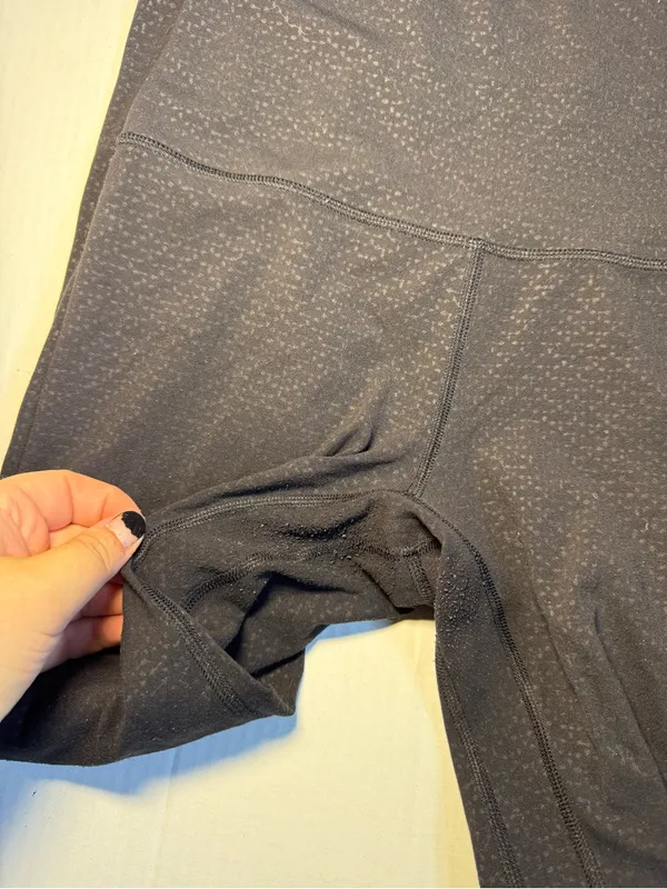 Lululemon Align Leggings 28" in Gradiate Geo - Image 4