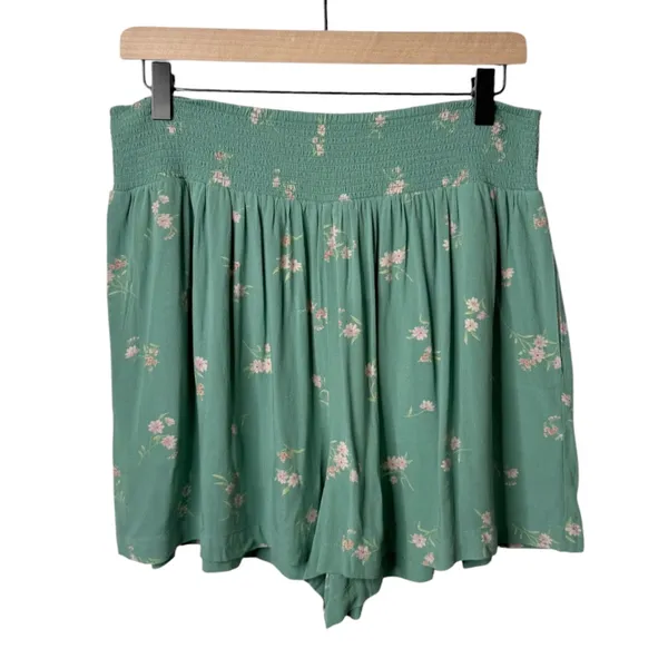 NWT American Eagle Floral High Waisted Soft Everyday Shorts Green Size Large - Image 4
