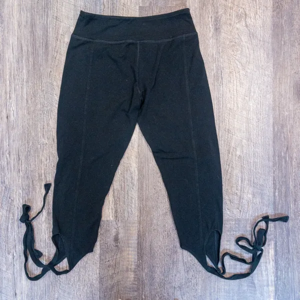 High-Rise Yoga Leggings - Image 2