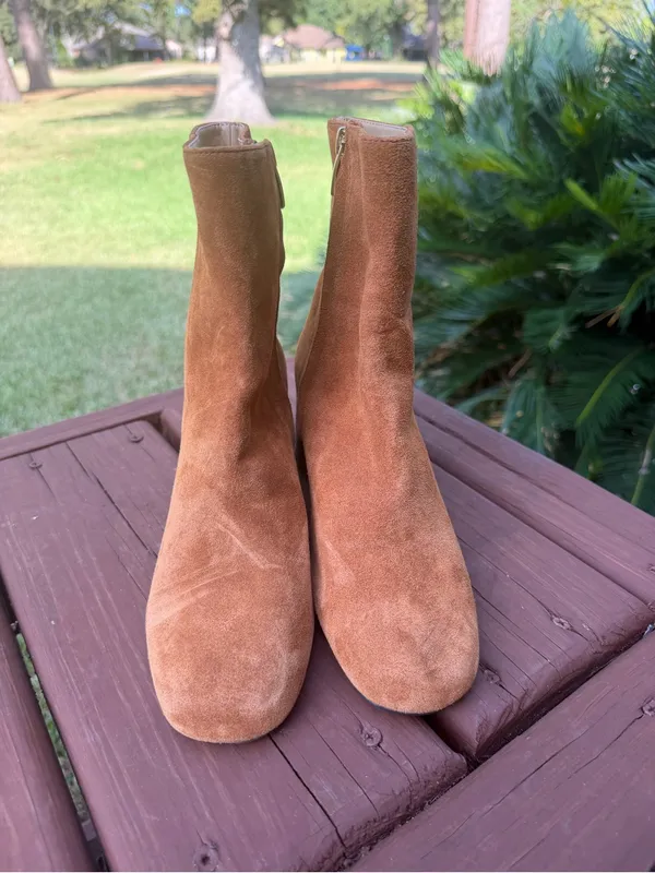Ann Taylor Brown Suede Square Toe Sculptural Heel Boots Size 6.5 - Image 3