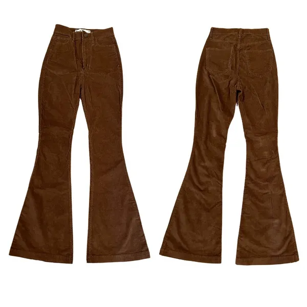 Hollister Women’s Ultra High Rise Corduroy Flare Pants - Image 3