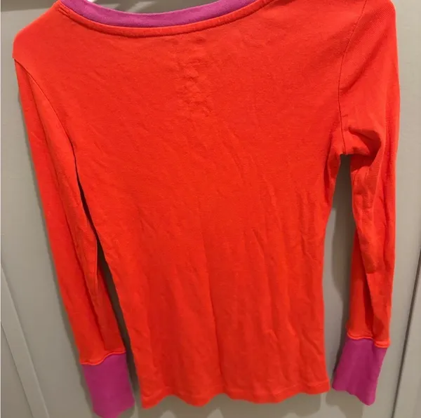 Gap Vibrant Red Top with Purple Trim  - Image 3