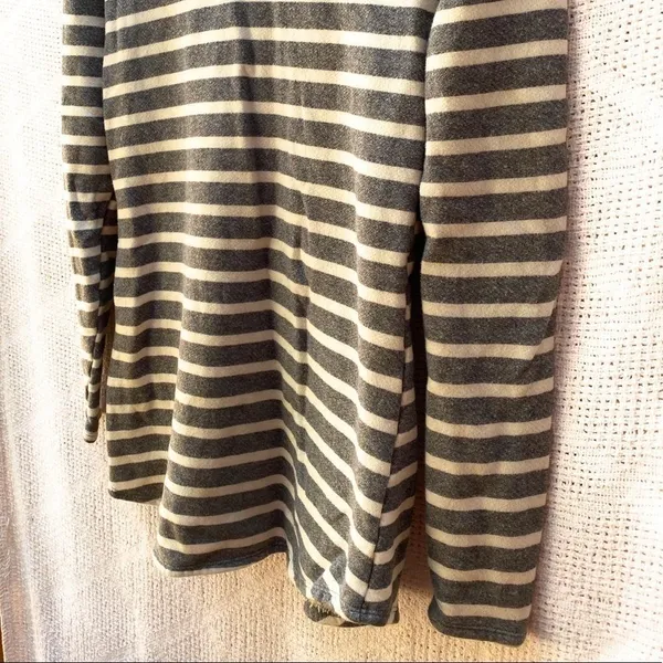 Reformation Shirt‎ - Image 3