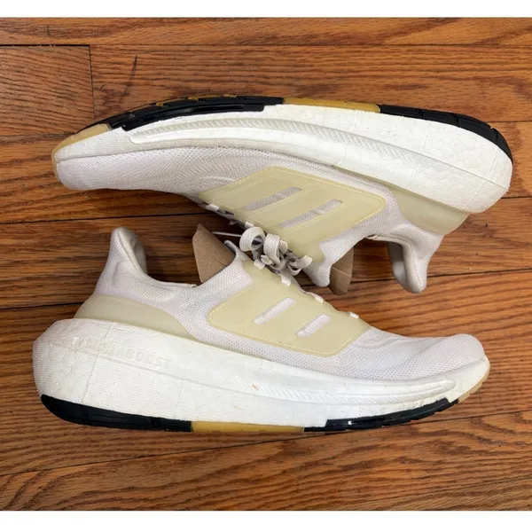 Adidas Ultraboost Light Womens Running Shoes White GY9352‎ Size 8.5 - Image 7