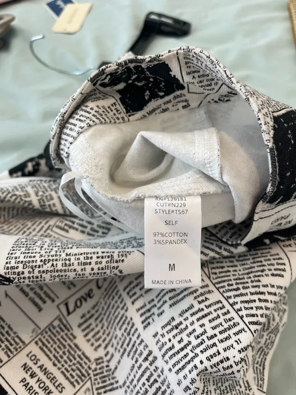 Windsor Newspaper Skirt - Image 5
