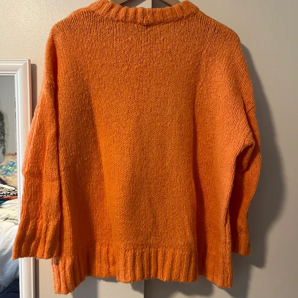 Oversized Knit Sweater - Image 5