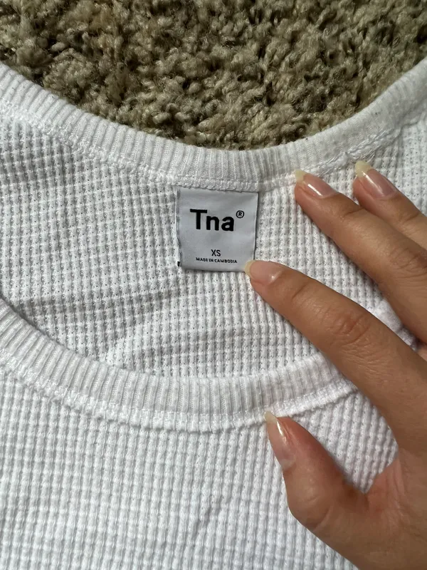 Aritzia TNA Alder Thermal White - Image 9