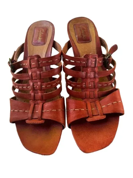 Clark’s Leather Strappy Slide Sandals in Brown - Image 3