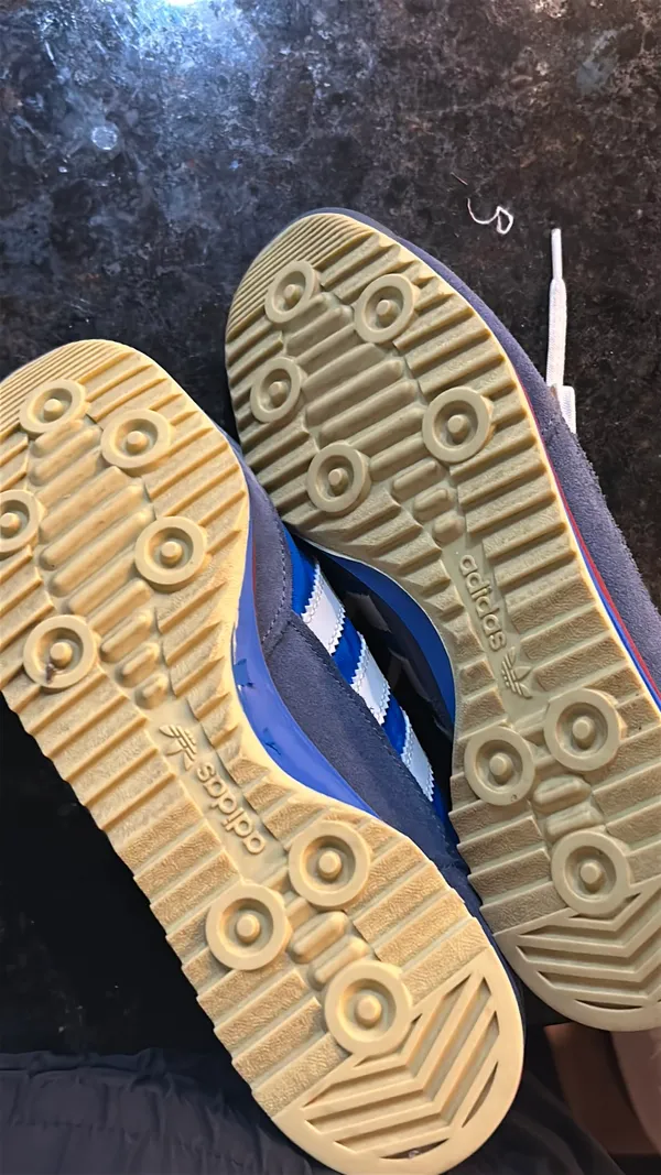 Adidas Women’s Shoes Tennis - Image 3