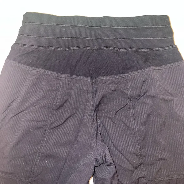 Lululemon Dance Studio Pants | Size 2‎ |Cropped with a 14" inseam - Image 4