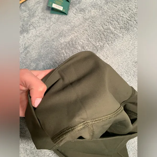 Lululemon wunder under crop high rise luxtreme 8 green olive - Image 10