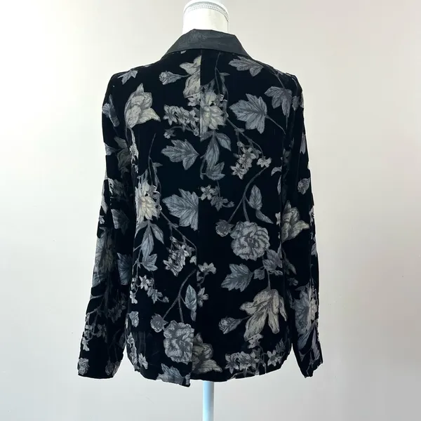 Sage The Label Headed Downtown Velvet Floral Blazer Size XS - Image 4