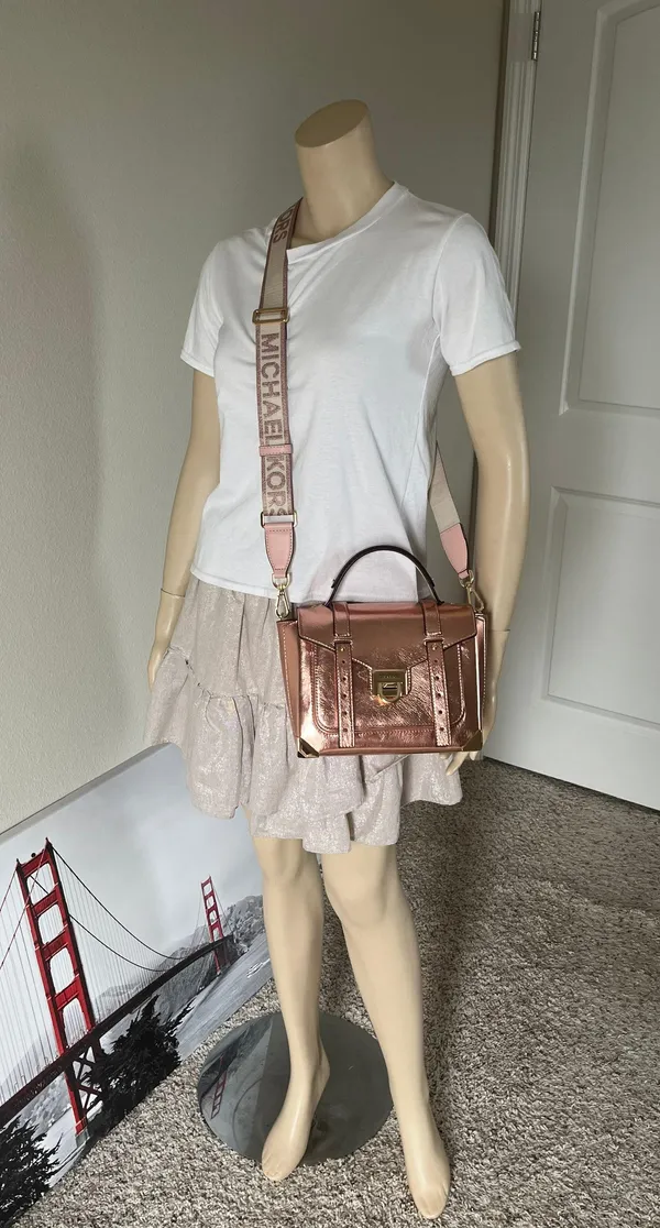 Michael Kors Purse - Image 9