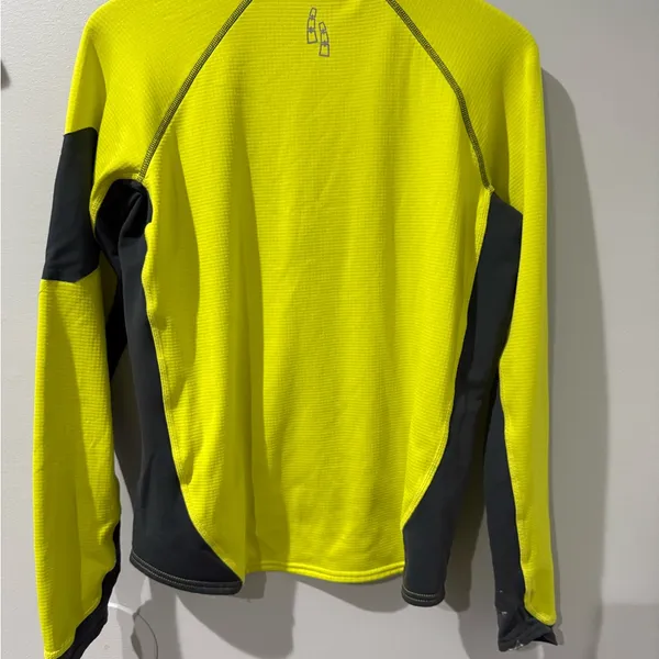 L.L. Bean Women’s M Medium Shirt Sweater Neon Green‎ Yellow Gray Activewear M - Image 4