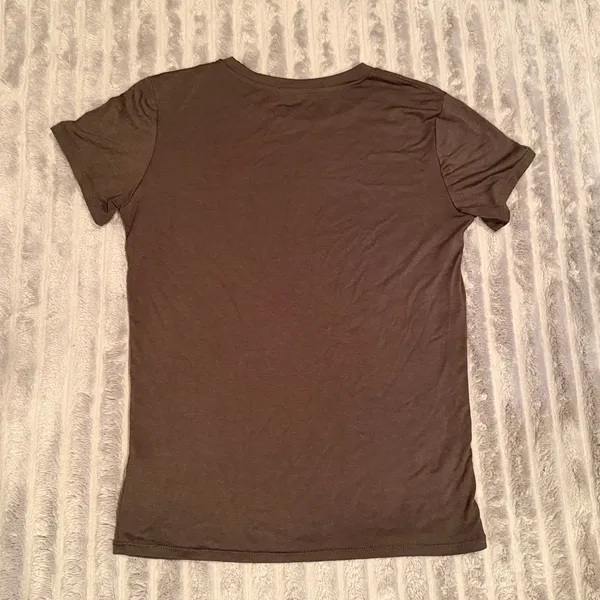 Haley & June Olive Green Crewneck Short Sleeve Tee Size L (Fits‎ S/M) - Image 2