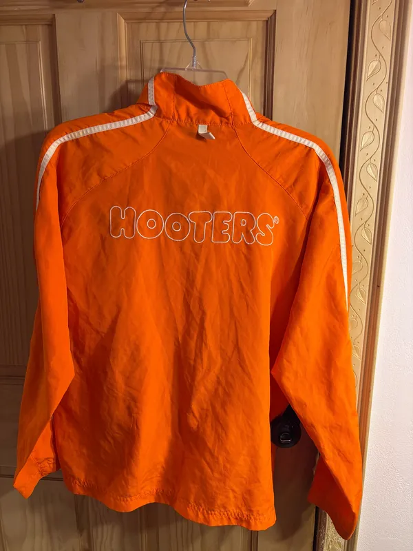 Vintage Hooters Quarter Zip Jacket  - Image 3