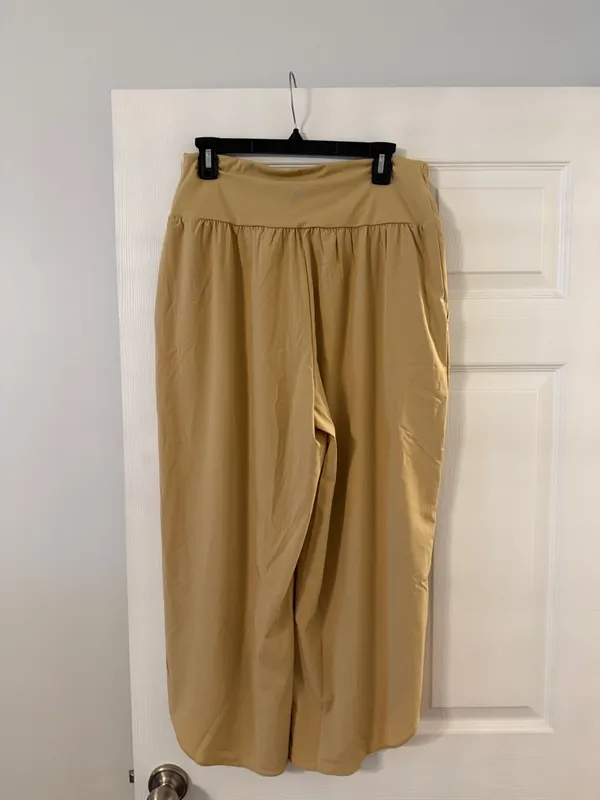 HALARA Tan High-Waist Wide Leg Pull-On Pants size L brand new inseam 24” - Image 4