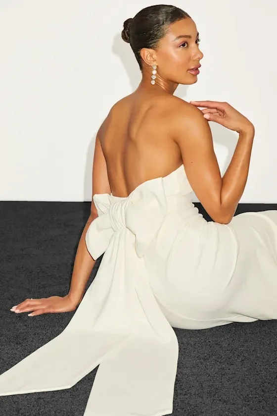 Lulus Strapless White Dress w/ Bow Medium - Image 3