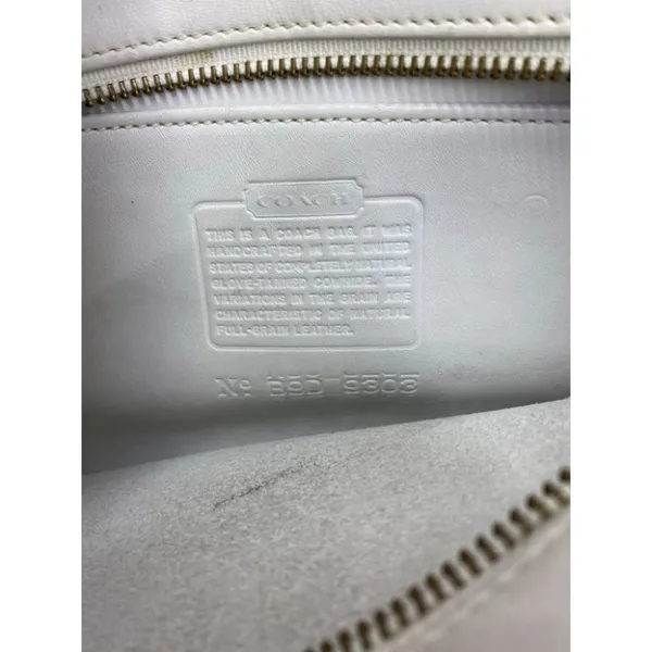 Coach Handbag White Customized with Applique - Image 10