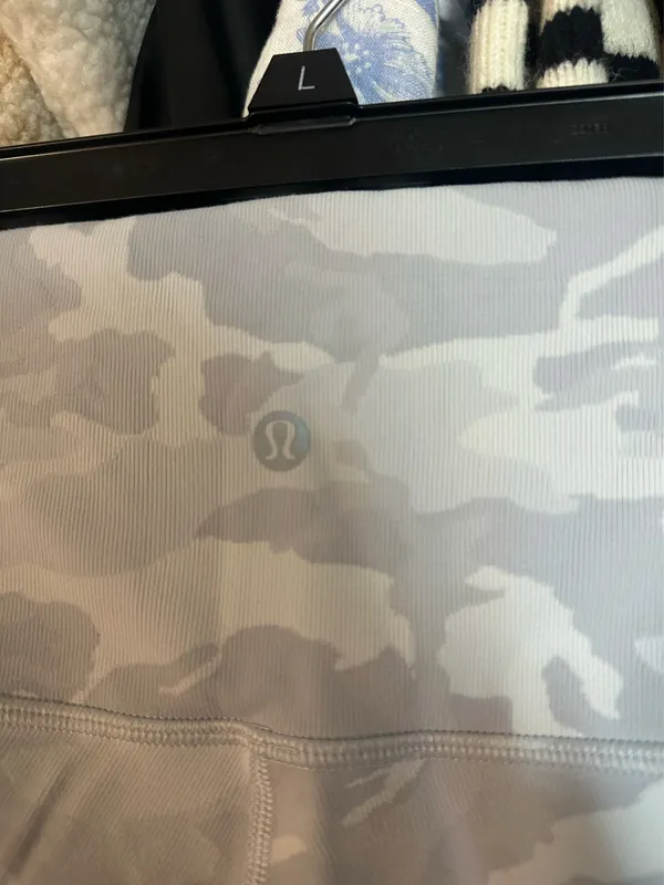 Lululemon Wonder Under High-Rise Leggings - Image 4