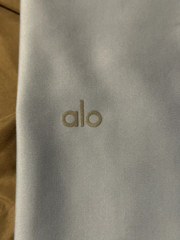 Alo 7/8 Yoga High-Waisted Airlift Leggings - Image 4