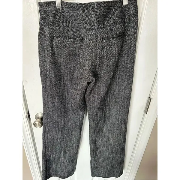 Express gray/black and white pants size 2r warm - Image 5