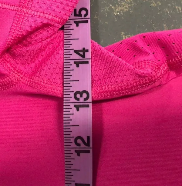 Nike Top Size Small Bin N13 - Image 3