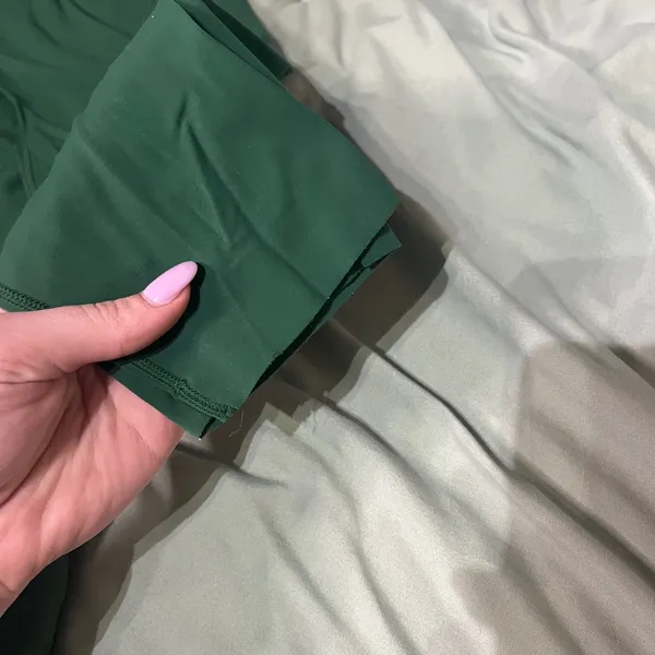 Lululemon Green High-Waisted Leggings - Image 3
