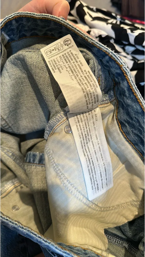 Abercrombie Curve Love Low Rise Baggy Shorts - Image 8