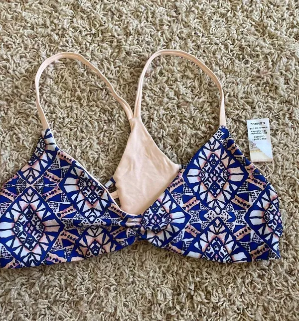 L Space reversible bikini top - Image 2