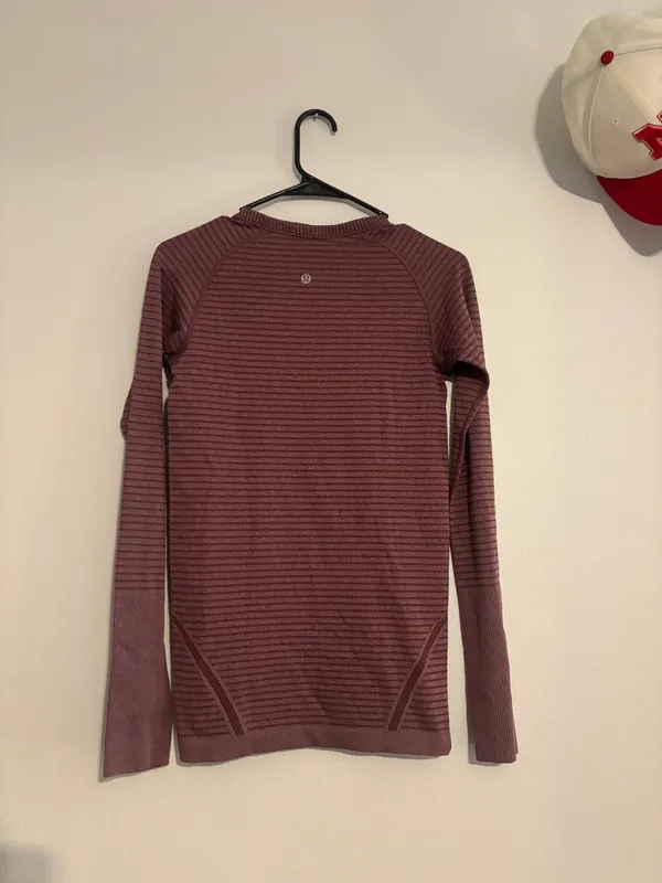 Lululemon Long Sleeve Swiftly Tech - Image 4