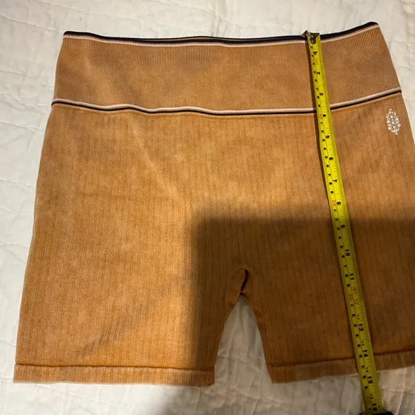 FREE PEOPLE Movement M/L Biker Varsity Tipping Biker Compression Shorts Orange - Image 3