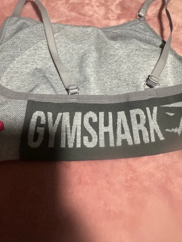 Gymshark sports bra - Image 6