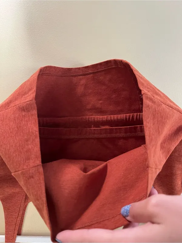 Beyond Yoga Square-Neck Cropped Tank in Rust - Image 6