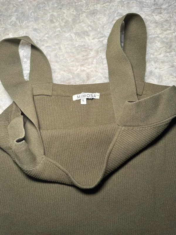 Green Ribbed Tank Top Size L - Image 2