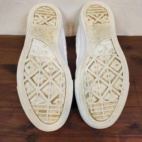 Converse‎ Womens Shoes Size 6 White Leather Chuck Taylors Lace-Up Low Top - Image 8