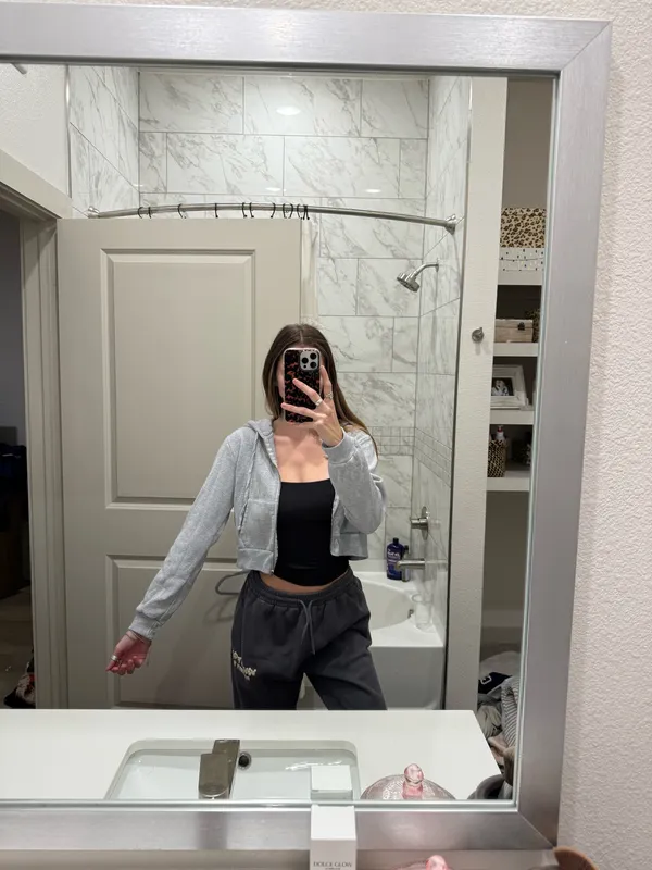 Brandy Melville Cropped Jacket - Image 2